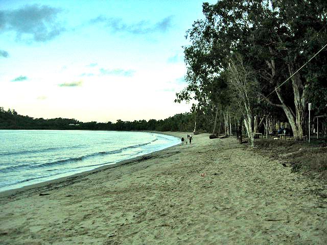 A 382 Cairns - Kewarra Beach.jpg